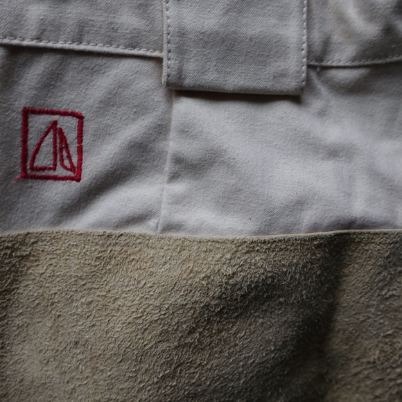 Vintage Cream Shorts with Suede Panel and Button Pockets - Picture 3 of 4